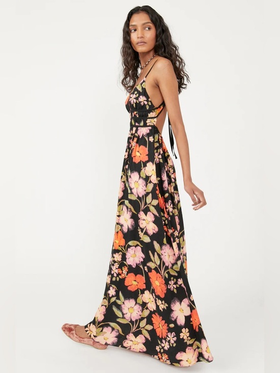 Free People Dresses & Skirts - FREE PEOPLE WISTERIA MAXI DRESS